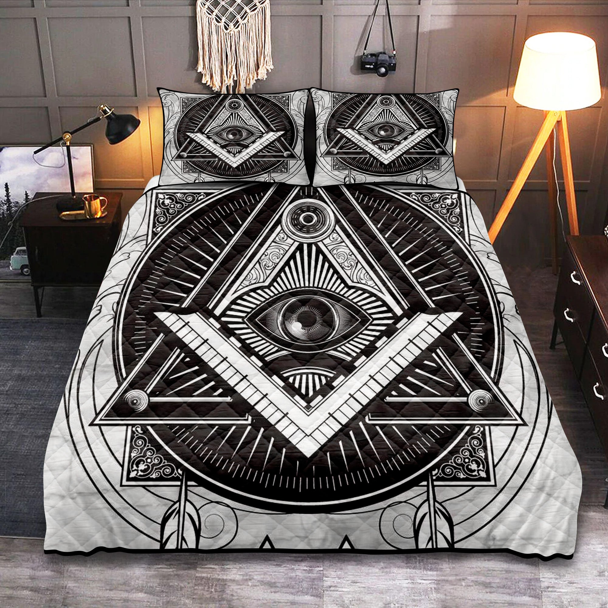 Illuminati Bedding Set - Cozy Quilt Bed Sets for Home Décor