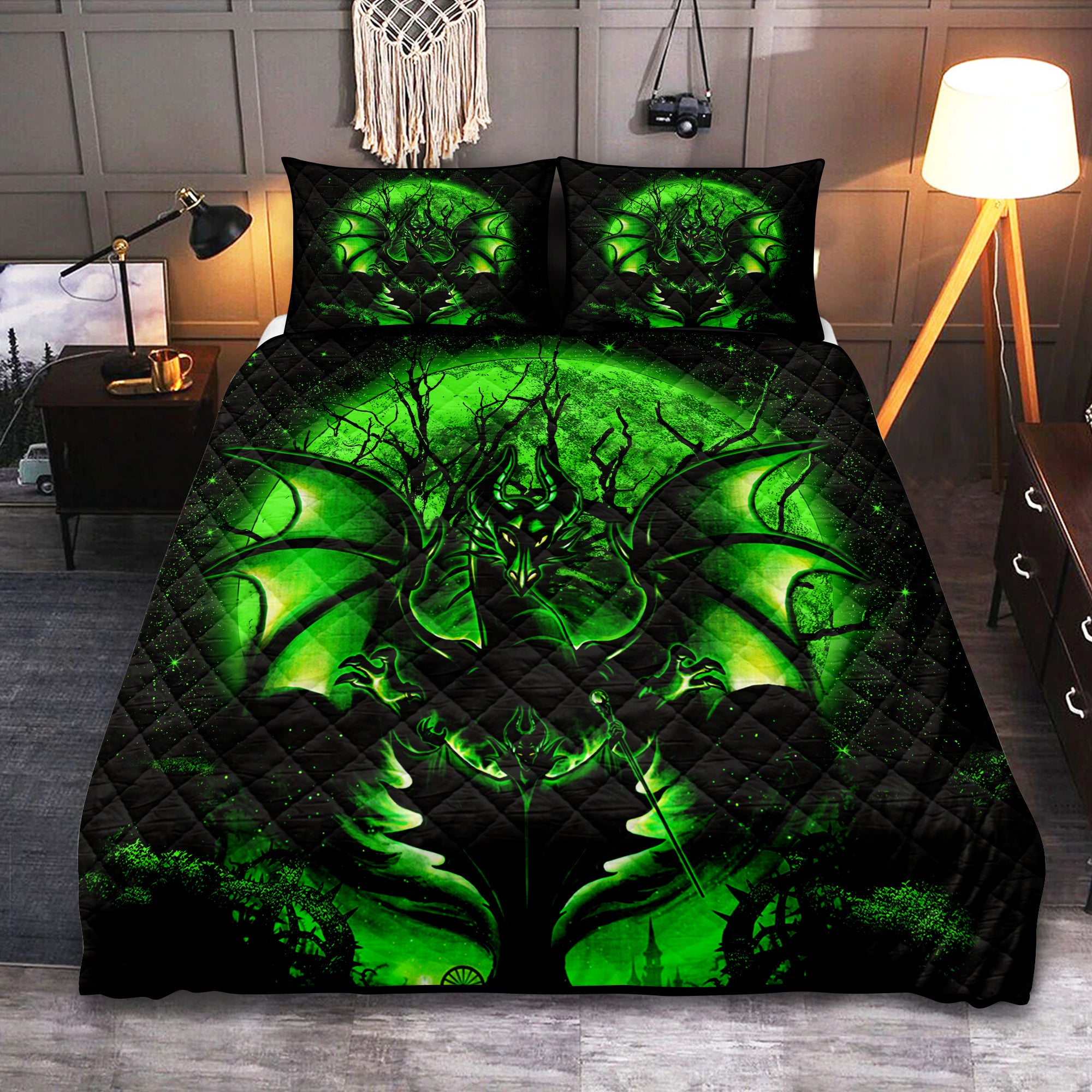 Maleficent Quilt Bed Sets in Moonlight Design for Cozy Bedrooms