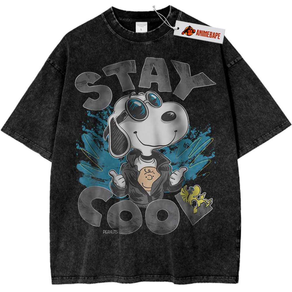 Vintage Snoopy Peanuts Animated T-Shirt for Cartoon Fans