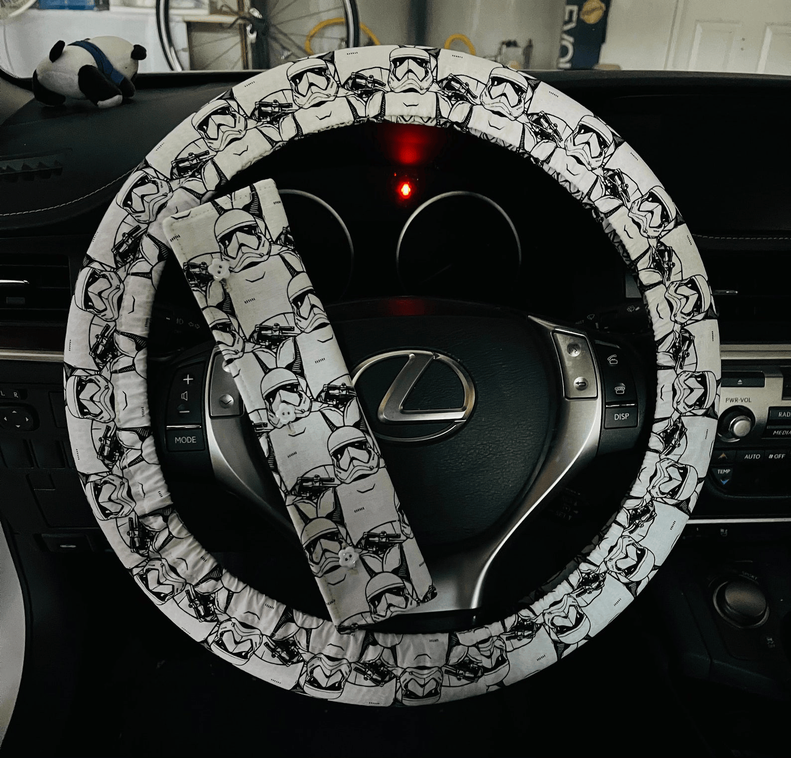 Star Wars Steering Wheel Cover Star Wars Stormtrooper Doodle Pattern Driving Wheel Cover