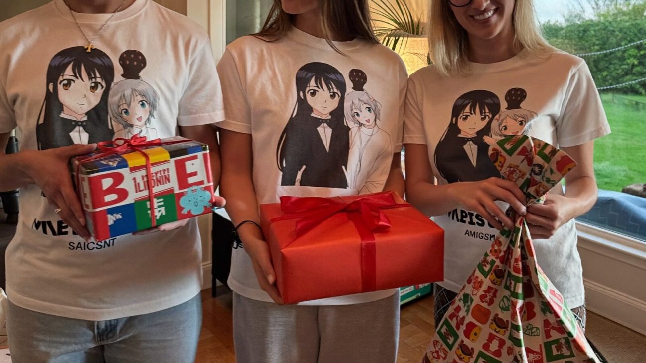 Bulk Gifting Hacks: Anime Fans on Secret Santa Duty hero image